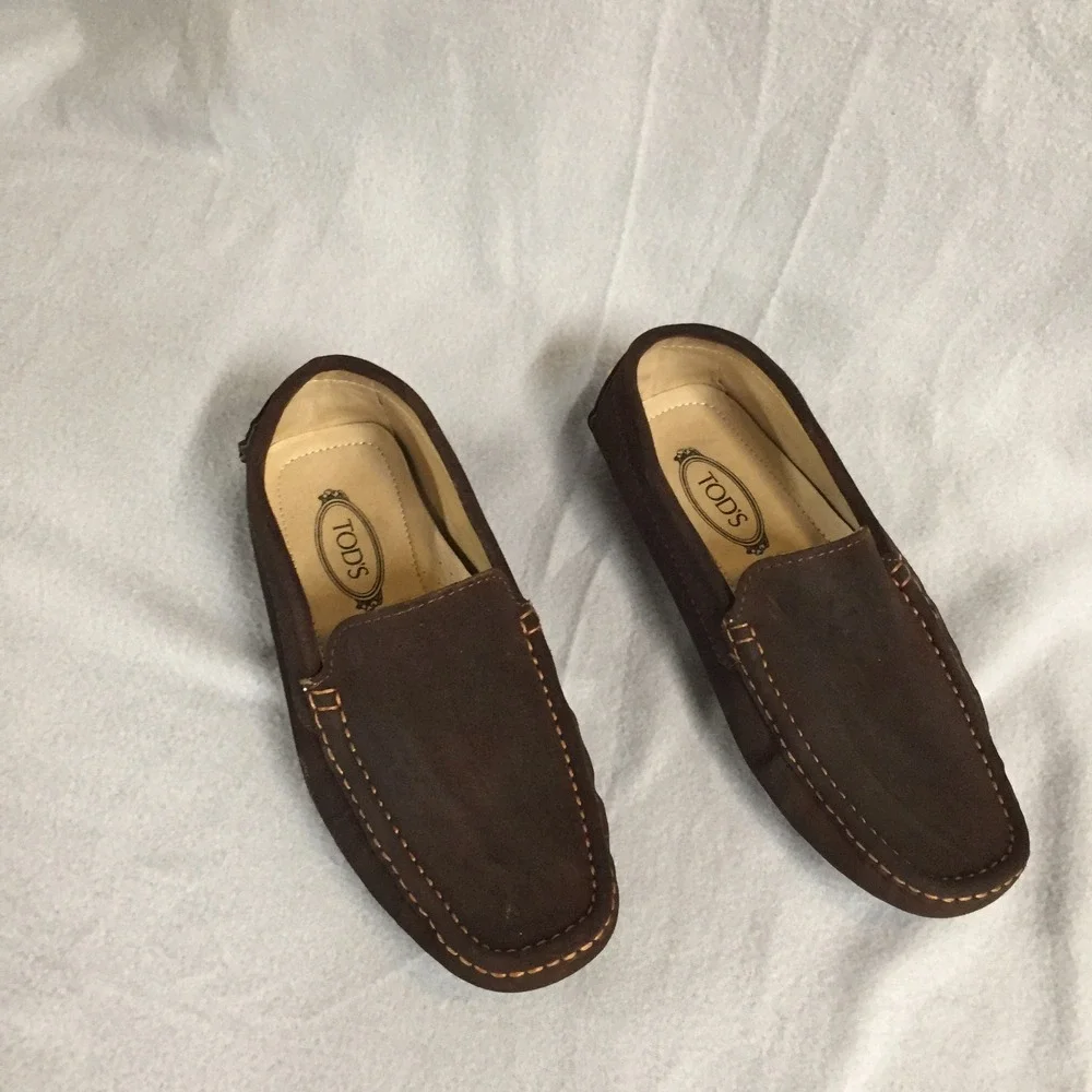 Tods Gommino Mens Suede Driving Shoes Dark Brown Suede Loafers Size 42